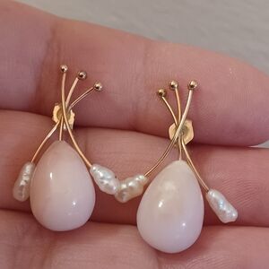 14k Unique Desing Pink Peruvian Opal and Pearl  Earrings